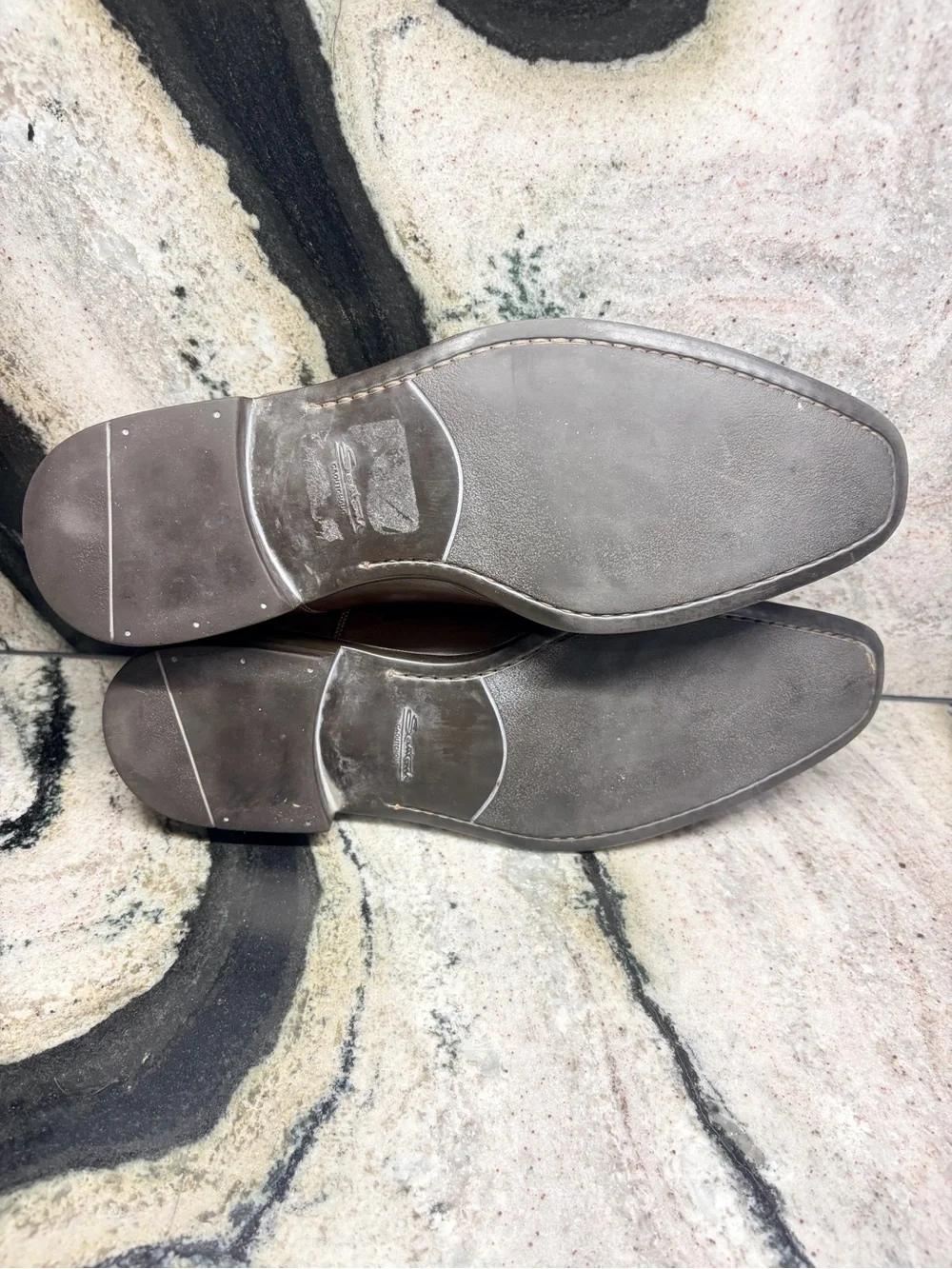 Santoni description exceptional